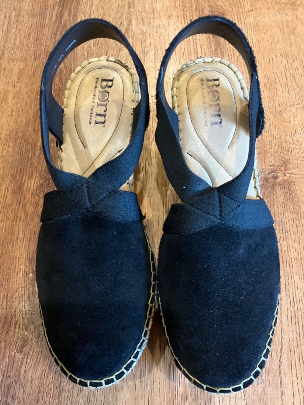 Born Espadrille Sandals Wedge Suede Leather Size 7 Great Condition Black Mexico